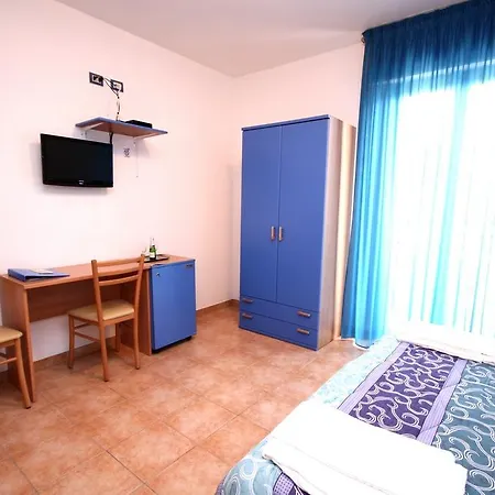 Hotel Alguer Hotell 3*